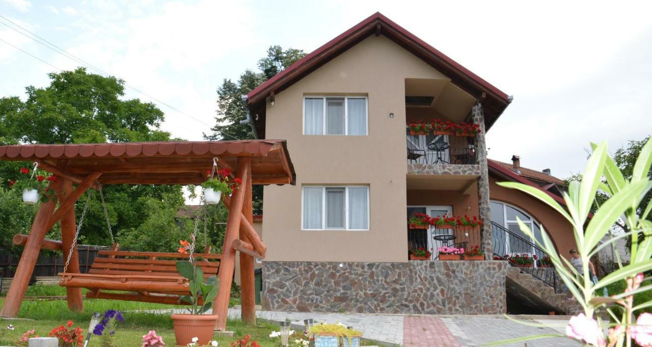 Călimăneşti Bogdan Si Raluca酒店 外观 照片